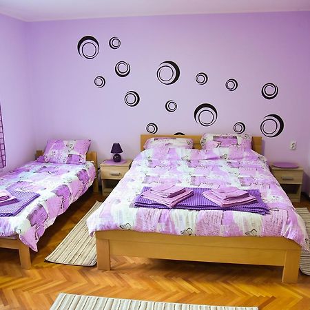 Prenociste Pilot Hotell Ni Eksteriør bilde